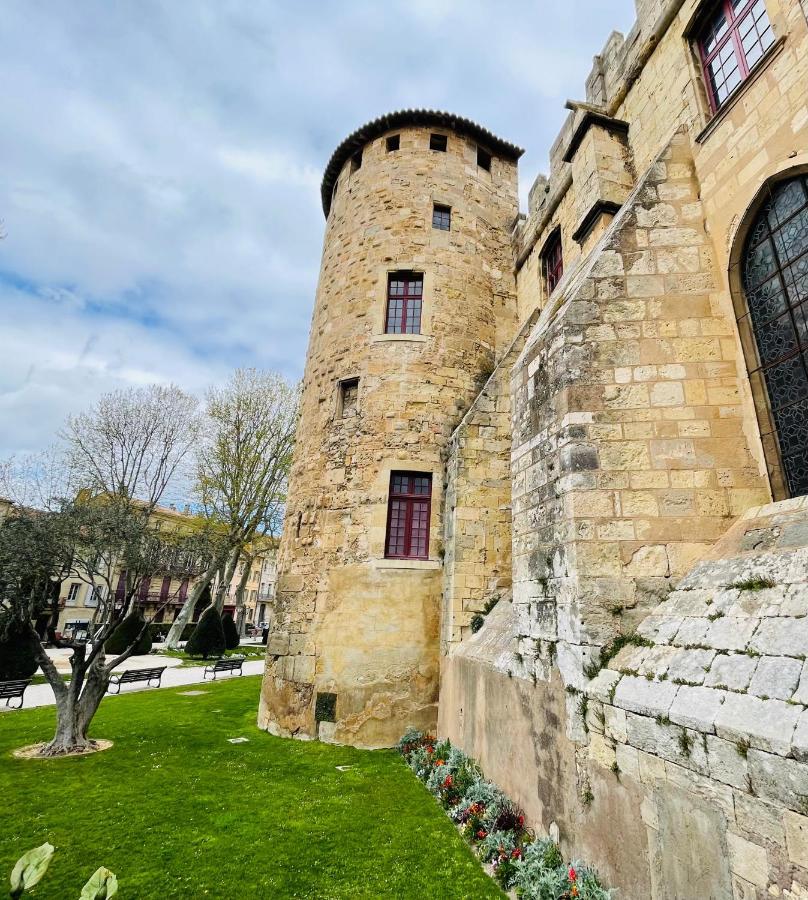 Le Trois Nourrices Apartment Narbonne Exterior photo